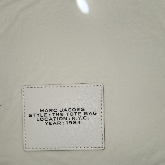 Marc Jacobs Cream 'The Pouch' Clutch - Picture 4 of 9